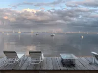1Br Partial Water View / Beach Access + Sun Deck - 2 ดาว