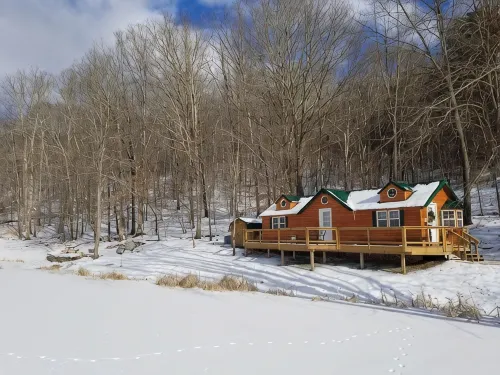 Hocking Hills-Dog Friendly Cabin with Private Pond .. Adults 18 and Older - 4 étoiles