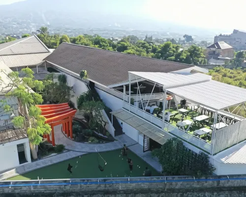 Kontena Hotel Hotels near Batu Townsquare