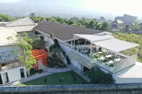 Kontena Hotel - Baarit