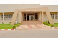 Hôtel Printemps Mont Korhogo - parking