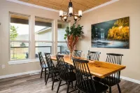 Refined Living Surrounded by Beautiful Scenery and Amazing Wildlife - Alppimaja