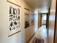 2-Bedroom Apartment in the Heart of Downtown Munising Hotels in Munising