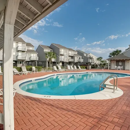 CapeSanBlas Bright, End Unit •Short Walk to Neighborhood Private Beach •2 Pools