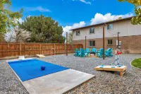 Pool~Hot Tub~Game Room~Fire Pit~Mini Golf~Frisbee Golf~Basketball & Soccer Court - Bintang 4