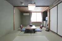 Mihama Restelle