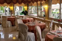 Park Hotel Ville Montefiori - breakfast