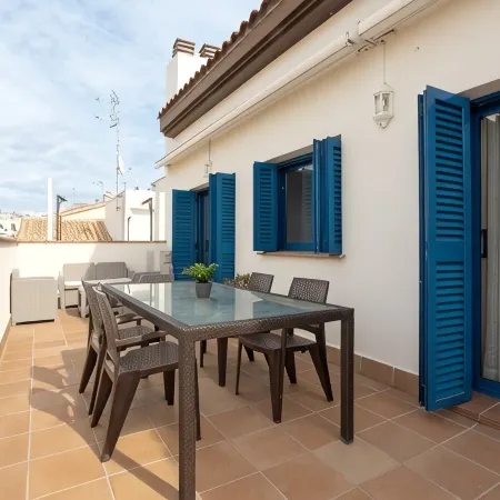 Lucas House by Sitges Group