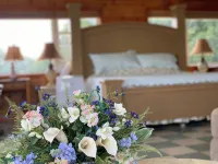 Large beautiful ocean front studio with private dock - 4-Star