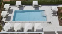 Nuria - Rooftop Pools
