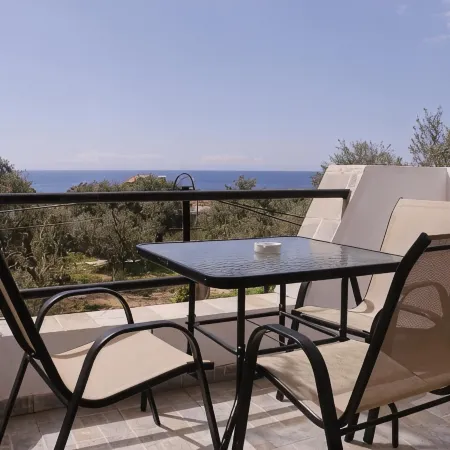 Velco BB Himara