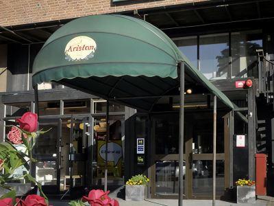 Ariston Hotell