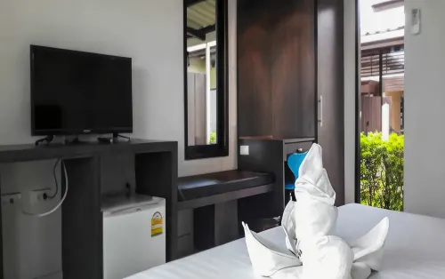 Phumipat Resort Thungsong - موقف سيارات