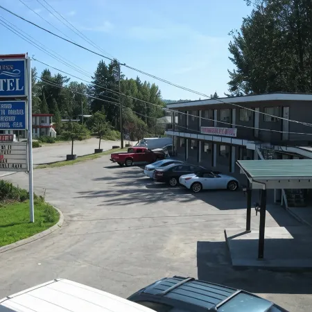 Gold Pan Motel
