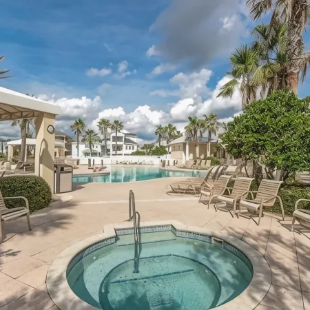 Luxurious Ocean- Front 5th Floor – 3/3 Corner Unit – Sleeps 8