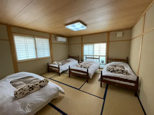 Hakuba Canadian Lodge