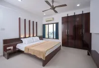 Spacious 3-bedroom water front apartment in serene Marine Drive Ernakulam Kerala - Condos