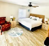 Marco Island Florida Family Vacation Home-heated pool, beach, Pet friendly - breakfast
