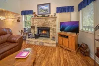 Mountain Hideaway - bar