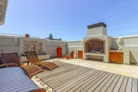 138 Marine Beachfront Guesthouse