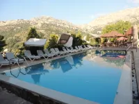 Faraya Village Club - Pool
