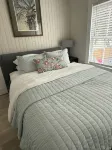 Charming Oceanview Bungalow - Prime Location - Steps to Beach - 3 tähden