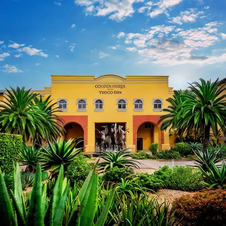 Golden Horse Hotel