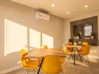 Easy Life Campos Salles by Xtay - Condos