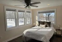 Relax at Cozy Oaks Cottage - Homestays