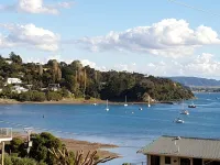 Bush Backdrop and Bay Views - 2 Sao