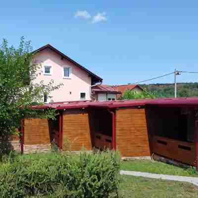 Apartments & Rooms Sanja Hotel Exterior