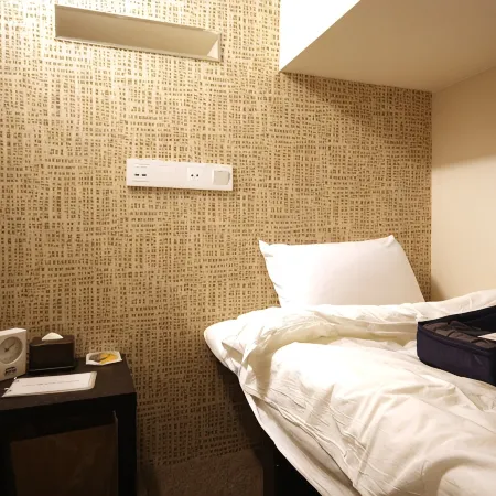 Hotel Cabin Style – Caters to Men