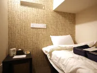 Hotel Cabin Style – Caters to Men