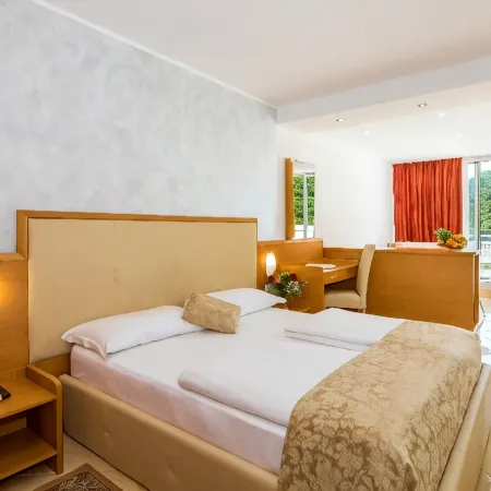 Hotel Hedera - Maslinica Hotels & Resorts