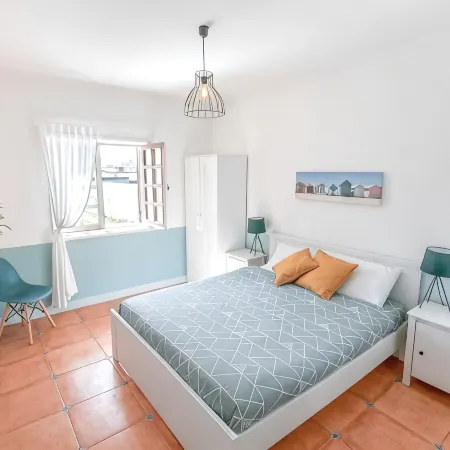 Ola Guesthouse