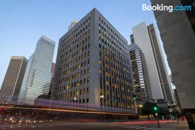 The Delphi Hotel Hotels near Pershing Square Station