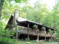 BIG ROCK LOG CABIN , Beside Natural Bridge/Red River Gorge - balcony