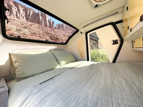 Red Rock Base Camps Teardrop Trailer #2. Take your hotel room outside! - homestay
