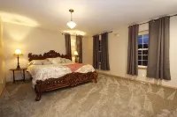 Alegria!  Five Bedroom Colonial Style Home Conveniently Located! Pet Friendly!