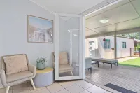 4 Bedroom House with Pool, Mini Golf, Kayak and More - 4-Star
