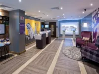 Premier Inn London Wimbledon (Broadway) Hotels near Wimbledon