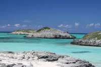 #1 Reviewed Pristine Private Beachfront Villa, Full Laundry & Kitchen, WiFi, A/C - Wi-Fi
