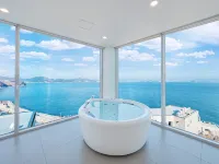 Geoje Island House Pension Hotels near مدينة ملاهي مينغجونغجوك