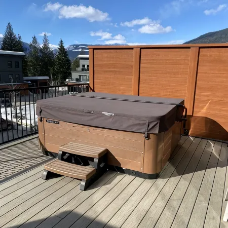 Cozy Condo minutes from RMR & Soon Cabot Pacific Golf