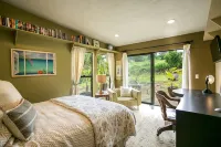 Island Sunset Villa: Your Maui Escape with Ocean & Stunning Sunsets Views - Vila