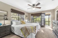 Waterhouse- 4 Bed, 3 bath, SUP, Kayak,  Ping pong, Decks galore - 4-Sterne