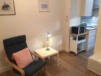 Bright, Modern flat with garden in Inverness city centre - Apartments
