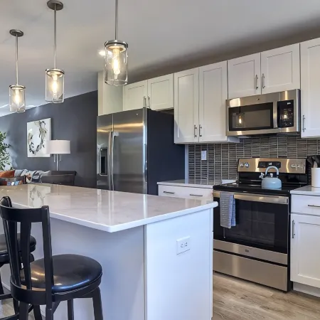 New Condo! Minutes from Sand Springs Golf Course & Wedding/Event Venue