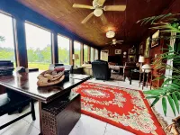 Beautiful Cabin in the Davy Crockett National Forest with Pool on Property - 무료 와이파이