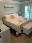Renovated Edisto Beach Pets OK Mini Golf Pools Golf Cart Pickleball w/Amenities - Træningscentre